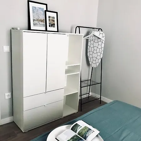 Elite - Art Collection - Vincent Apartment Merida