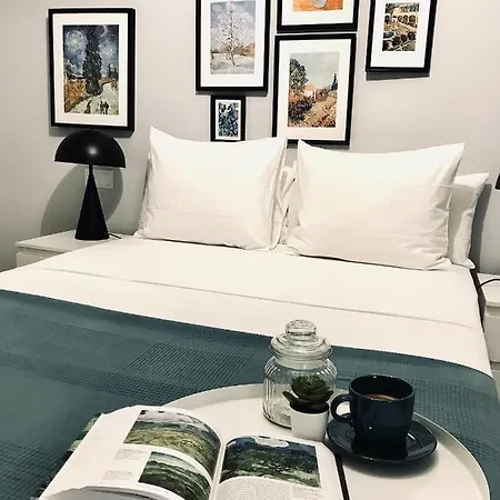 Apartment Elite - Art Collection - Vincent